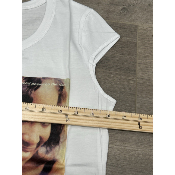 NWT FIORUCCI White Naomi Campbell Printed Graphic T-Shirt Cap Sleeve Size XS - Picture 6 of 10